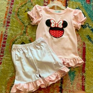 Minnie Mouse outfit for little girl